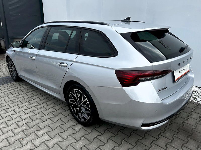 Škoda Octavia (2025) Combi 2.0 TDI 110kW DSG Sportl - fotka 35 z 35