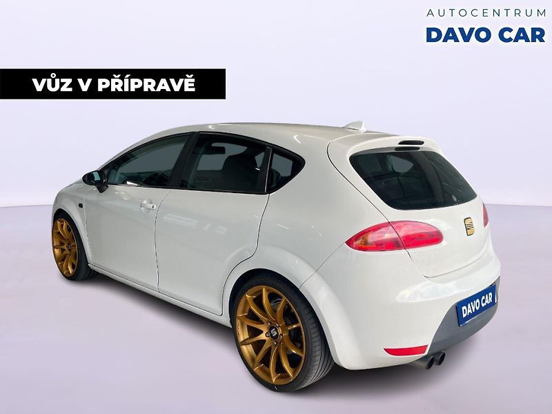 Seat Leon 2,0 TFSI 180kW FR - fotka 5 z 12