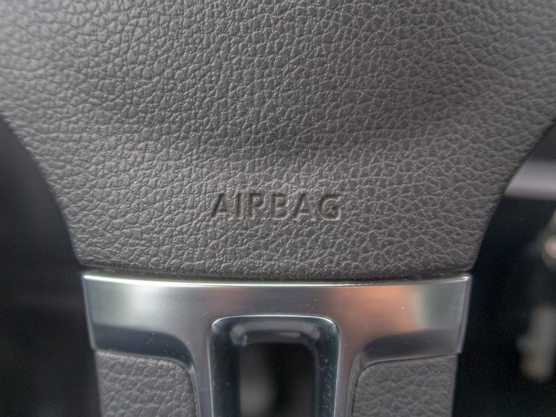Volkswagen Tiguan (2010) ČR 2.0TSI 125KW 4x4 - SERVIS - fotka 31 z 48