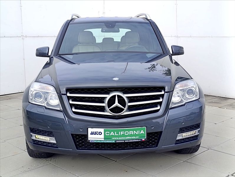 Mercedes-Benz GLK 2,1 220 REZERVOVÁNO CDi 4x4 Au - fotka 3 z 36