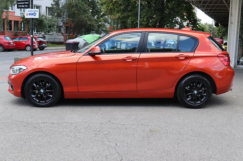 BMW Řada 1 116D STEPTRONIC F20 85kW - fotka 15 z 50