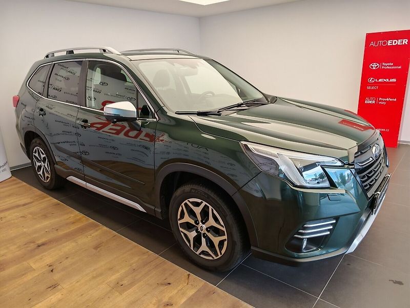 Subaru Forester 2.0 benzin - fotka 3 z 48