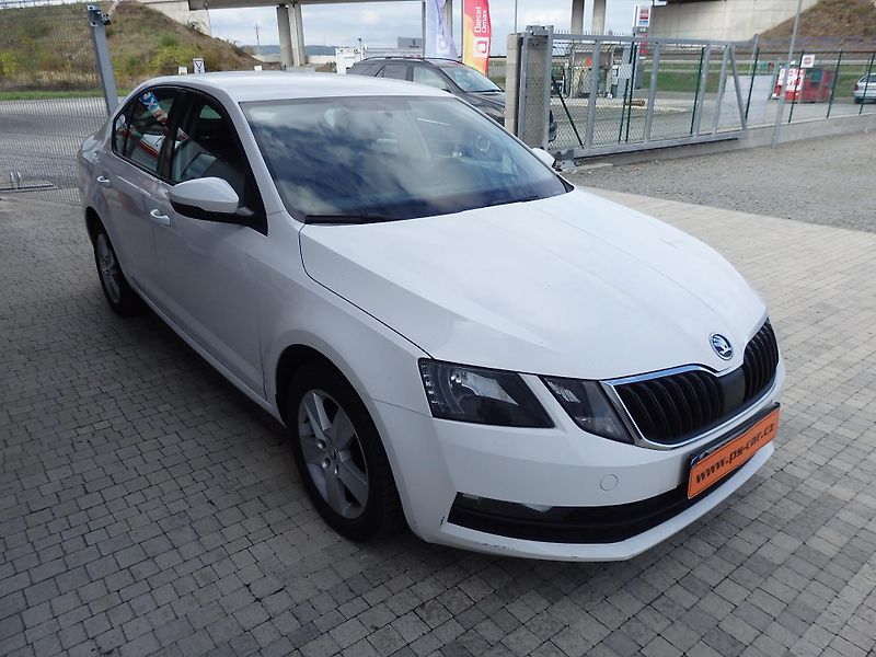 Škoda Octavia 1.6 TDI 85 kW KLIMA, ESP - fotka 3 z 15