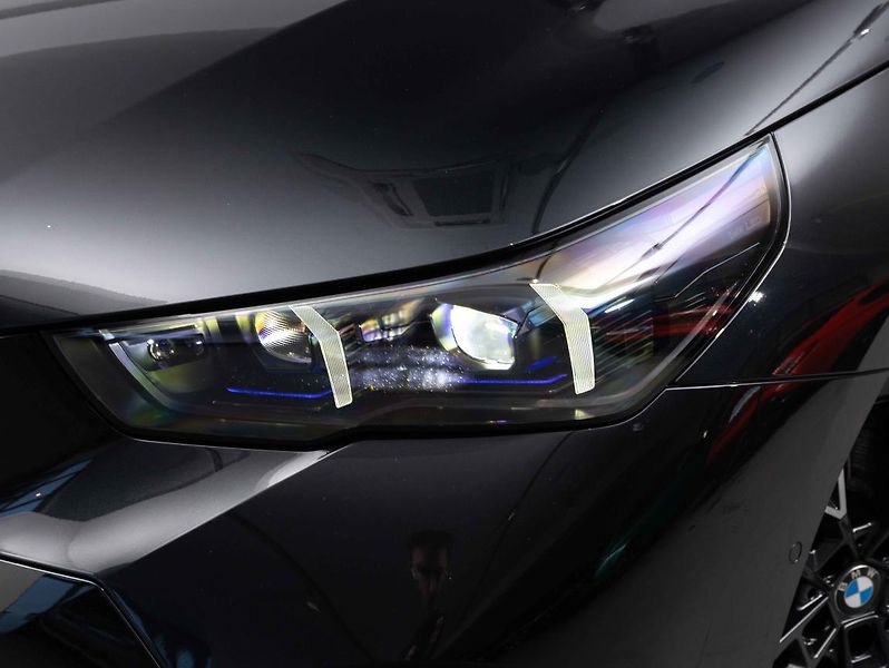 BMW Řada 5 550e xDrive - fotka 8 z 22