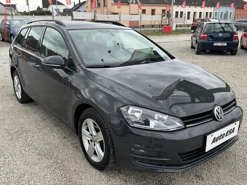 Volkswagen Golf (2013) 1.2TSI, Klima - fotografie inzerátu