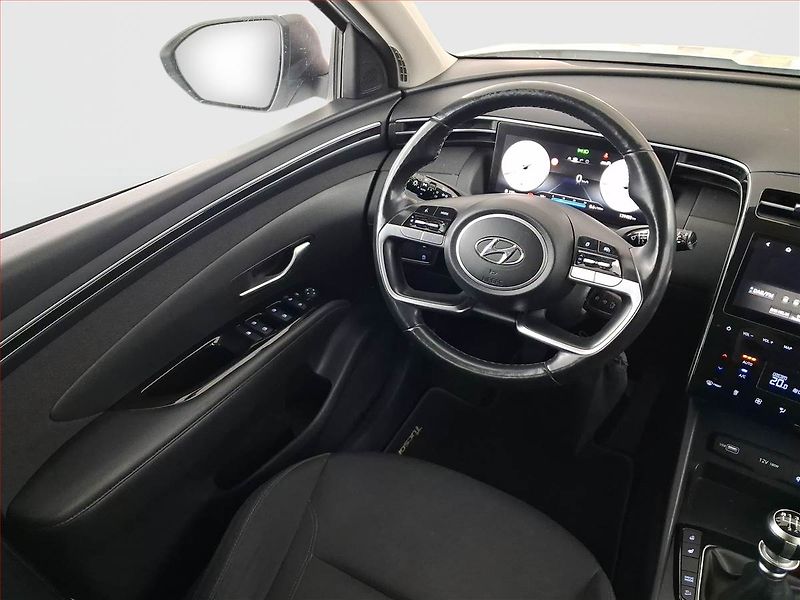Hyundai Tucson (2021) 1.6 T-GDI, 4X4, Navi - fotka 7 z 20