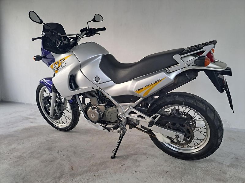 Kawasaki KLE 500 - fotka 6 z 16