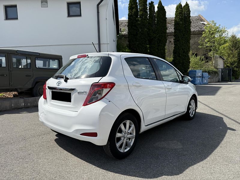 Toyota Yaris 1.4 D4D 66kW - fotka 6 z 21
