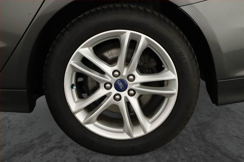 Ford Mondeo (2016) 2.0 TDCI, 4X4, Automat - fotka 12 z 14