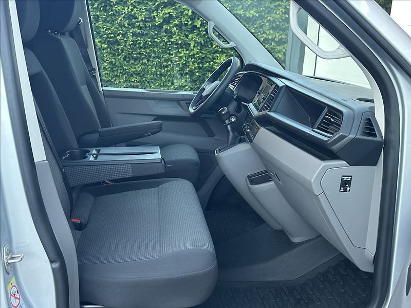 Volkswagen Transporter 2,0 TDI 150PS  L1H1 Van 4x4 - fotka 14 z 53