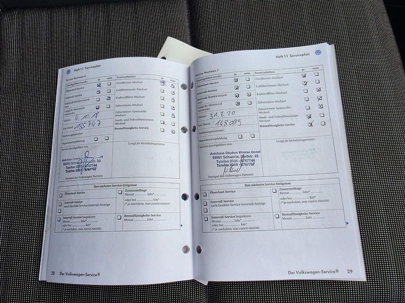 Volkswagen Golf Plus (2006) 1.6 i GOAL - fotka 24 z 26