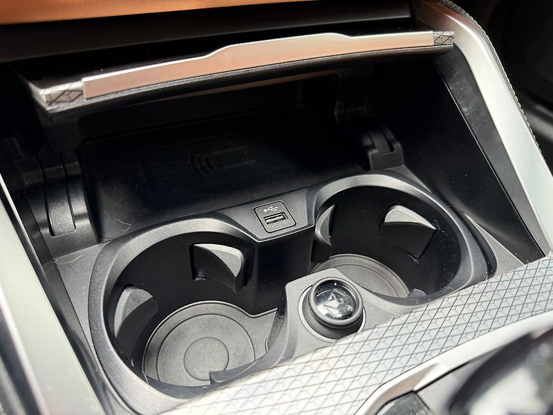 BMW Ostatní eDrive 40, Tažné, M-paket, - fotka 28 z 40