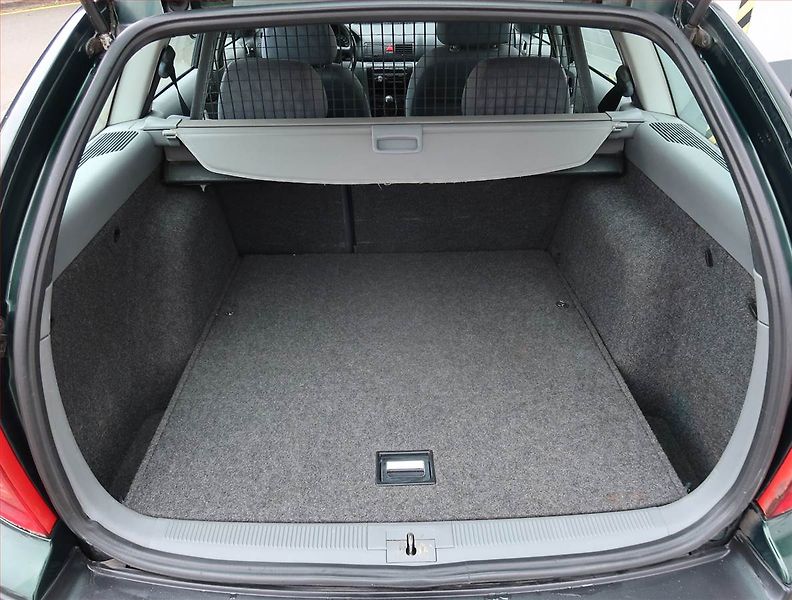 Škoda Octavia (2000) 2.0, po STK, Tažné, Klima - fotka 13 z 14