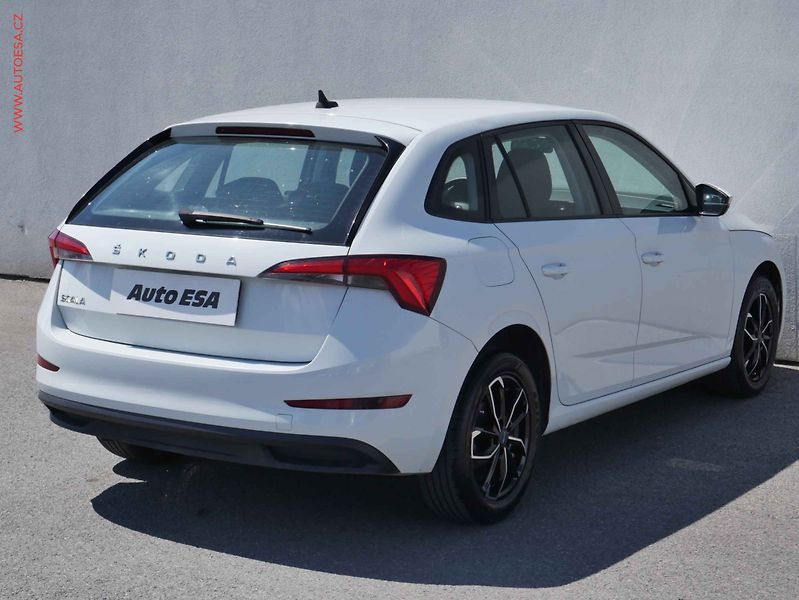 Škoda Scala (2019) 1.6TDi, ČR, Ambition - fotka 4 z 14