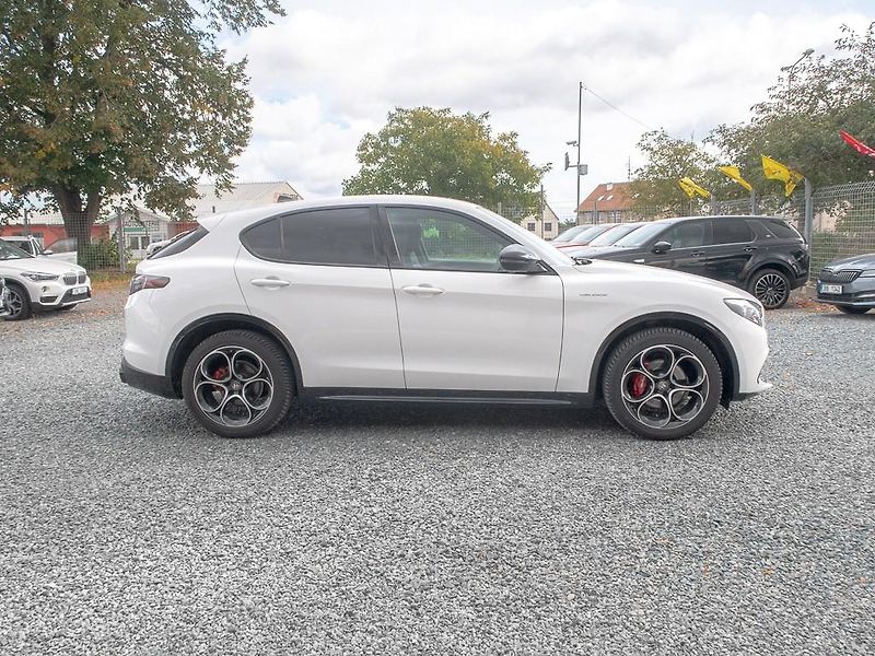 Alfa Romeo Stelvio (2024) 2.2D 154KW Q4 – VELOCE - fotka 4 z 71