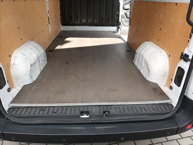 Opel Movano 2,3 CDTi,132kW,L3H2,ČR,1MAJ, - fotka 24 z 43