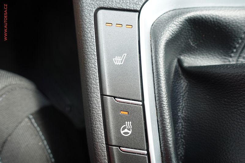 Hyundai i30 (2021) 1.5 T-GDi 48V, Smart - fotka 21 z 24