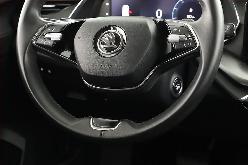 Škoda Octavia (2020) 2.0 TDI - fotka 15 z 16