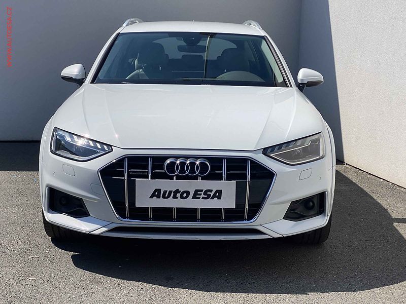 Audi A4 Allroad (2019) 2.0TDi quattro, AT, navi, LED - fotka 2 z 19