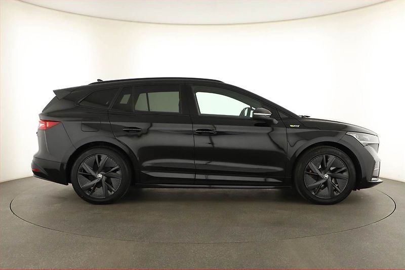 Škoda Enyaq (2023) iV RS (82 kWh), SoH 90% - fotka 6 z 34