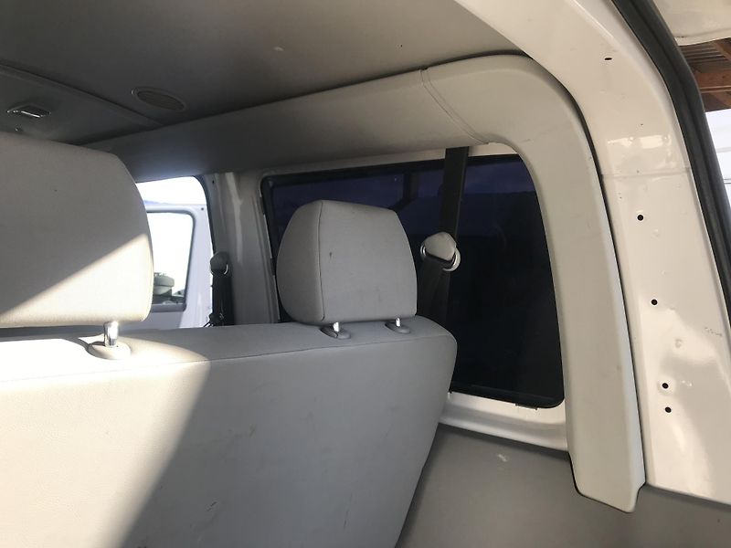 Volkswagen Transporter  2.0 TDI 75KW,KLIMA,9-MÍST - fotka 11 z 14