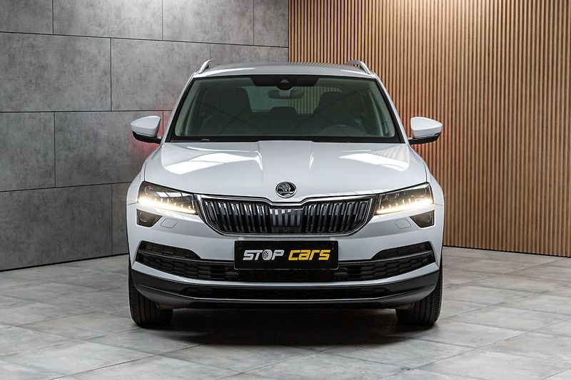 Škoda Karoq 1.5 TSI STYLE+*DSG*WEBASTO*ČR - fotka 2 z 44