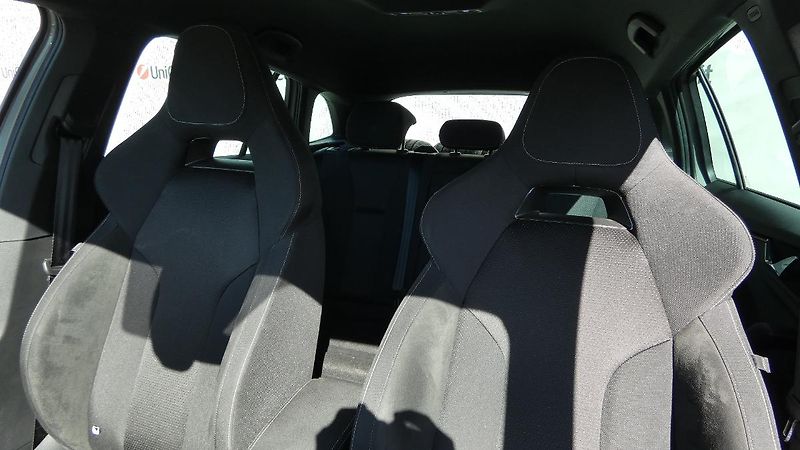 Škoda Scala 1.0 TSI DSG Drive - fotka 7 z 23