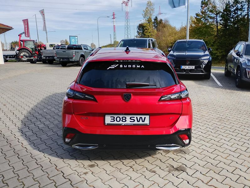 Peugeot 308 SW GT 1.5 BHDi 130k EAT8 - fotka 6 z 28