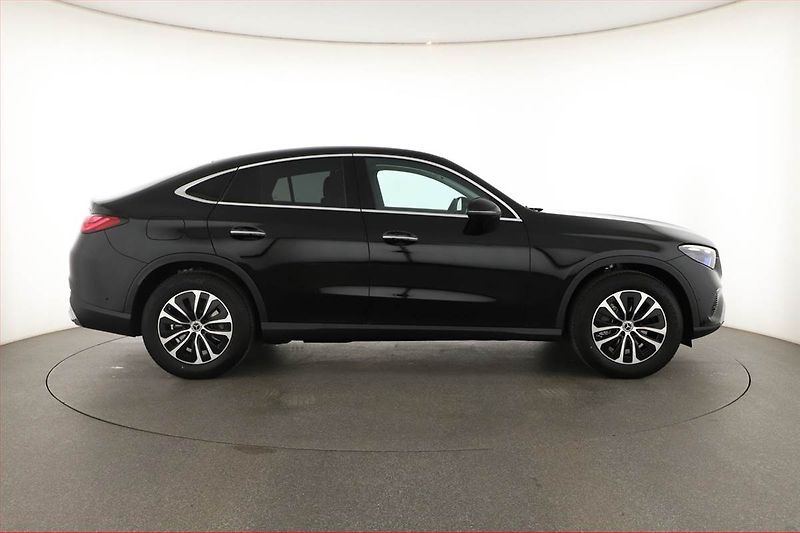 Mercedes-Benz GLC (2025) 200 4MATIC, AVANTGARDE, DPH - fotka 6 z 20