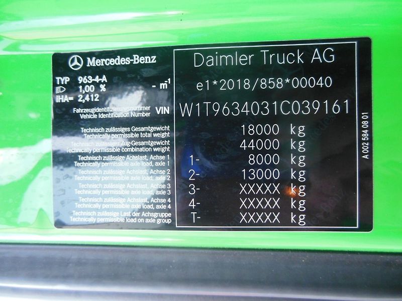Mercedes-Benz Actros 1848 GigaSpace, Standart - fotka 23 z 24
