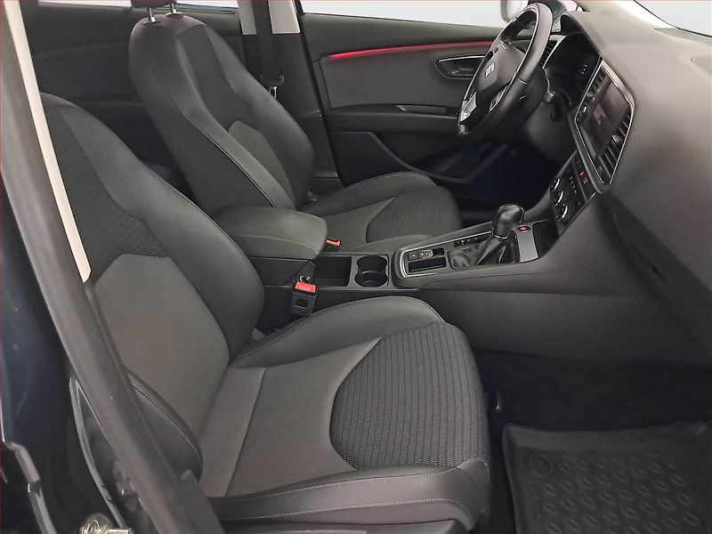 Seat Leon (2019) 2.0 TSI, Automat, Kůže, Navi - fotka 9 z 21