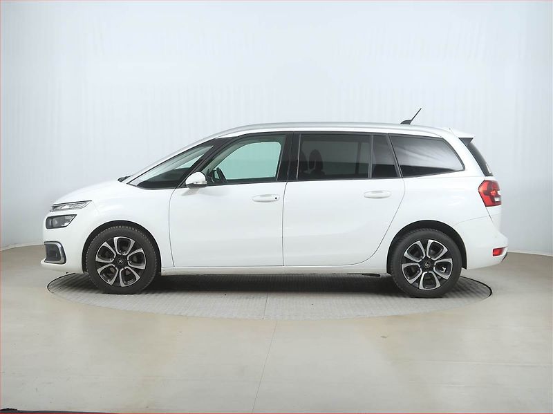 Citroën C4 SpaceTourer (2020) 1.5 BlueHDi, Automat, 7 míst - fotka 3 z 19