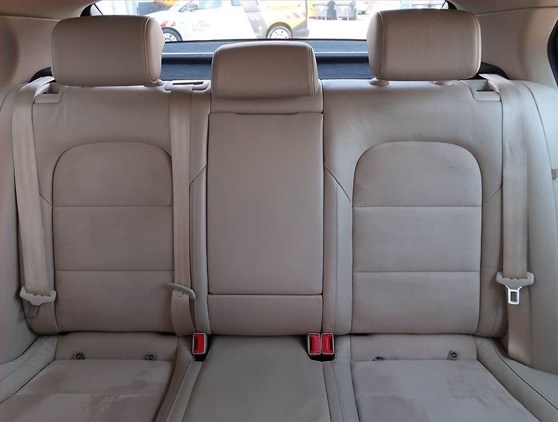 Škoda Superb (2012) 2.0 TDI, Automat, Navi, Xenony - fotka 10 z 22