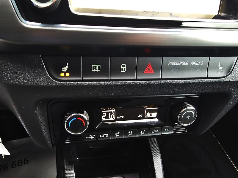 Škoda Fabia III 1,0 MPi55 KW Soleil - fotka 19 z 43