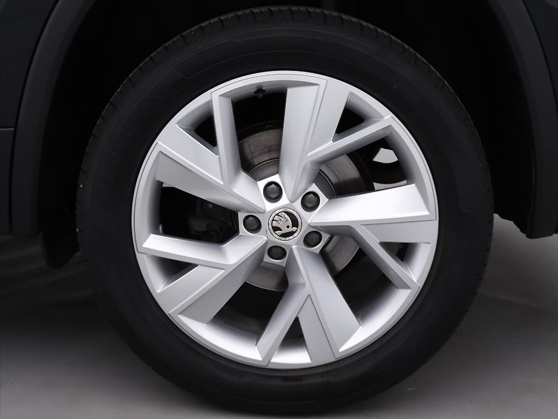 Škoda Kodiaq 2,0 TDI 4x4 DSG Style Plus DPH - fotka 32 z 39