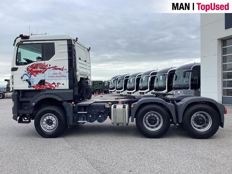 MAN TGX (2023) 33.520 6x4 hydraulika EURO 6 - fotka 6 z 15