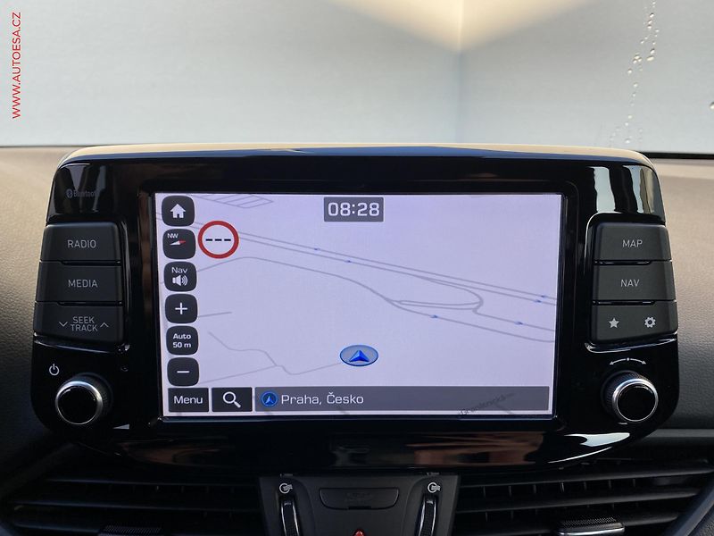 Hyundai i30 (2018) 1.0 T-GDi, Style, navi - fotka 17 z 18