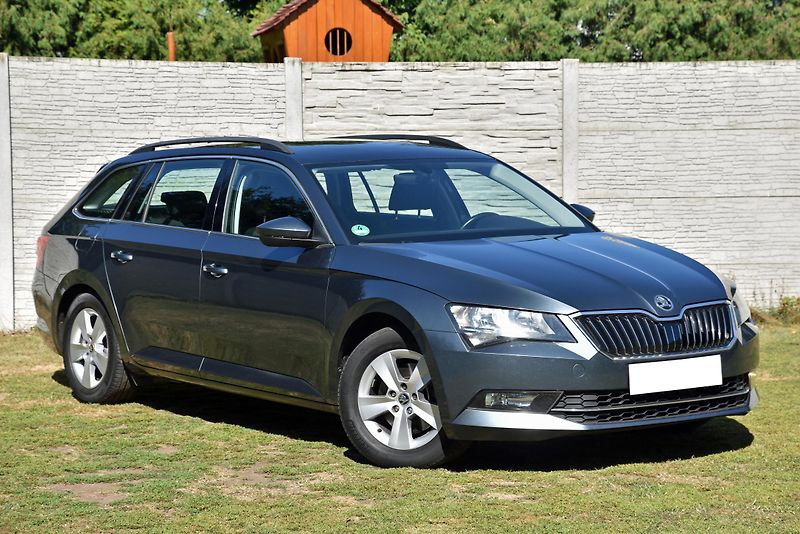 Škoda Superb 2.0 TDi CR,DKLIMA,VÝHŘEV,TEMP - fotka 1 z 50