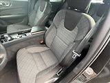 Volvo V60 2,0 I B3 CORE AT 120kW - náhled 13