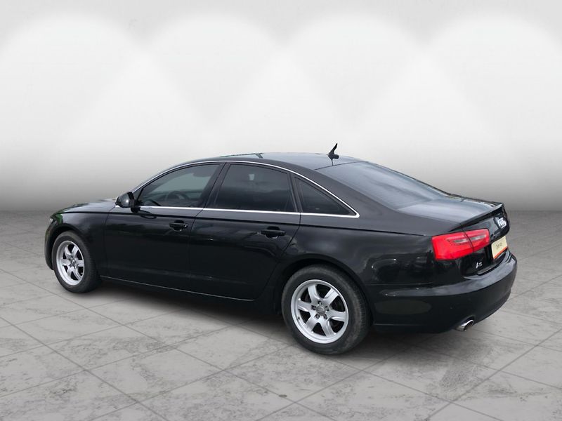 Audi A6 3.0 TDI Tiptronic - fotka 7 z 27