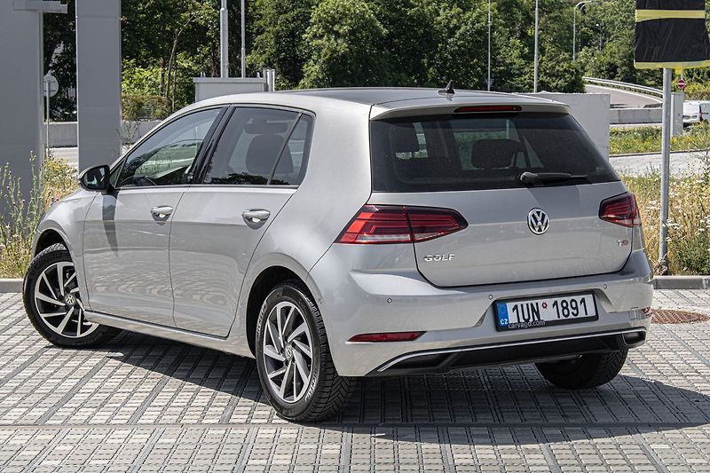 Volkswagen Golf - fotka 7 z 25