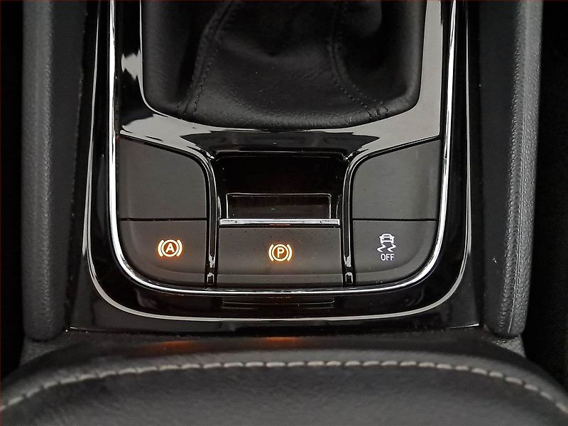Škoda Karoq (2021) Ambition Plus 2.0 TDI - fotka 17 z 17