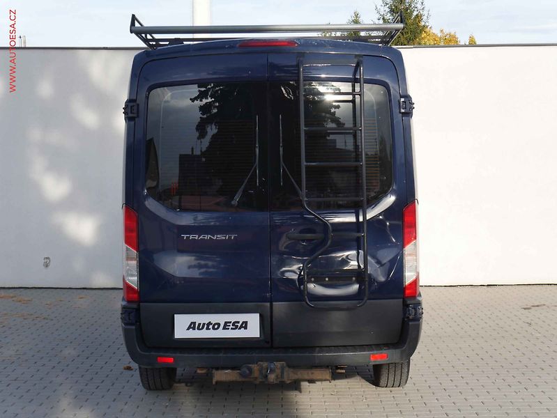 Ford Transit (2015) 2.2TDCi 4x4 L3H2 7míst, 2 - fotka 5 z 21