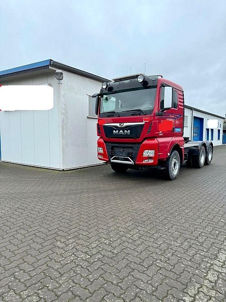MAN TGX (2020) 33.640 6x4 hydraulika EURO 6 - fotka 3 z 21