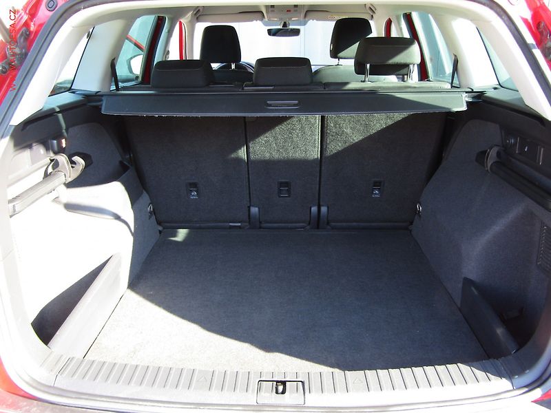 Škoda Kodiaq (2019) 2.0 TDi 4x4, 2.maj,ČR, Style - fotka 7 z 22