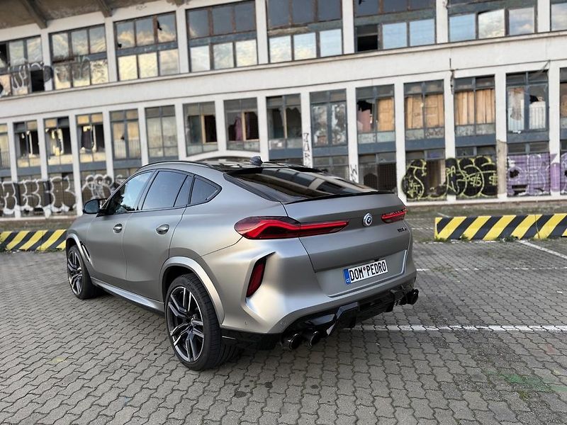 BMW X6 (2023) BMW X6M laser, H&K,  - fotka 29 z 41