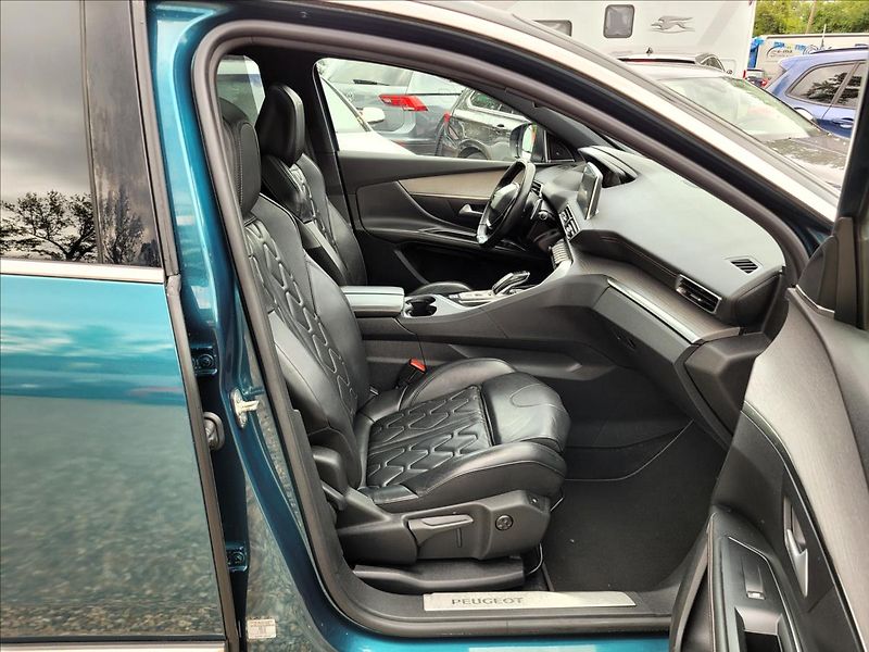 Peugeot 5008 2,0 zálohováno - fotka 12 z 50