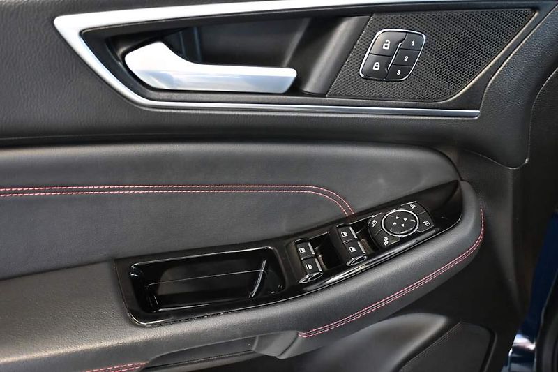 Ford S-MAX (2022) 2.0 ST-LINE LED ACC SONY Tažné - fotka 25 z 34