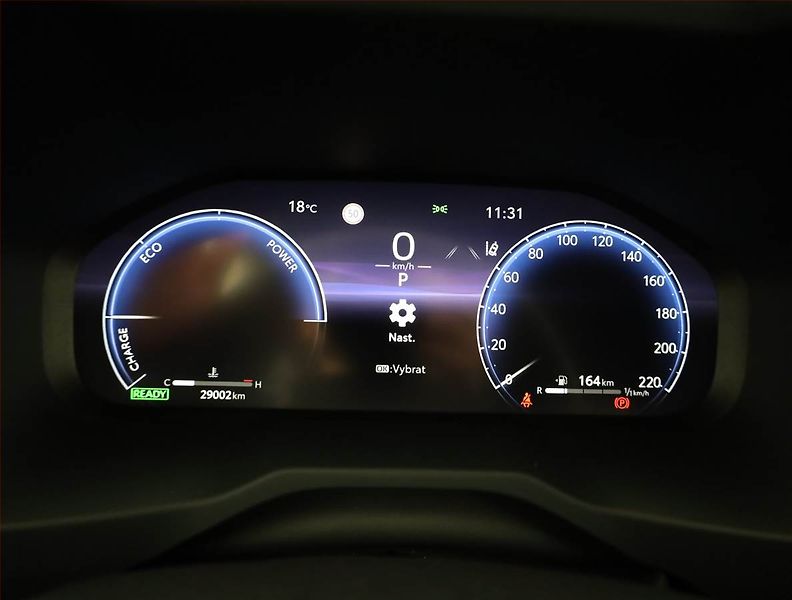 Toyota RAV4 (2024) 2.5 Hybrid - fotka 8 z 16