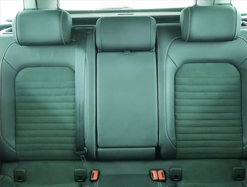 Volkswagen Passat (2021) Elegance 2.0 TDI - fotka 10 z 22